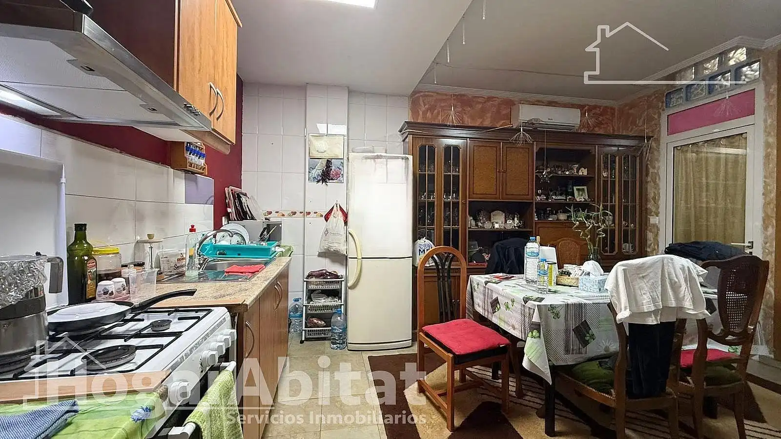 Cuina de Casa adosada en venda en Palmera amb Aire condicionat, Calefacció i Terrassa