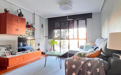 Living room of Flat for sale in Lasarte-Oria  with Heating and Furnished