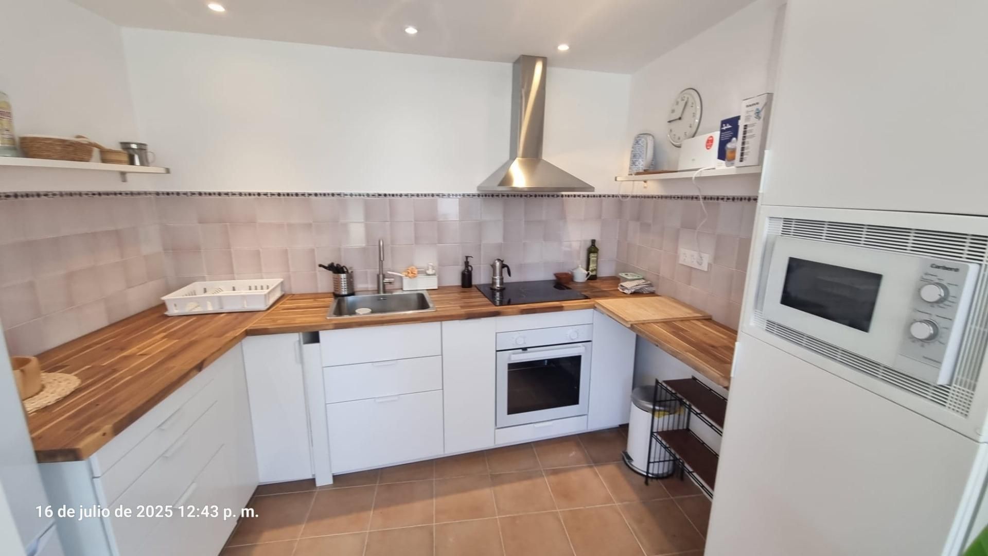 Cocina de Planta baja de alquiler en Santoña con Calefacción