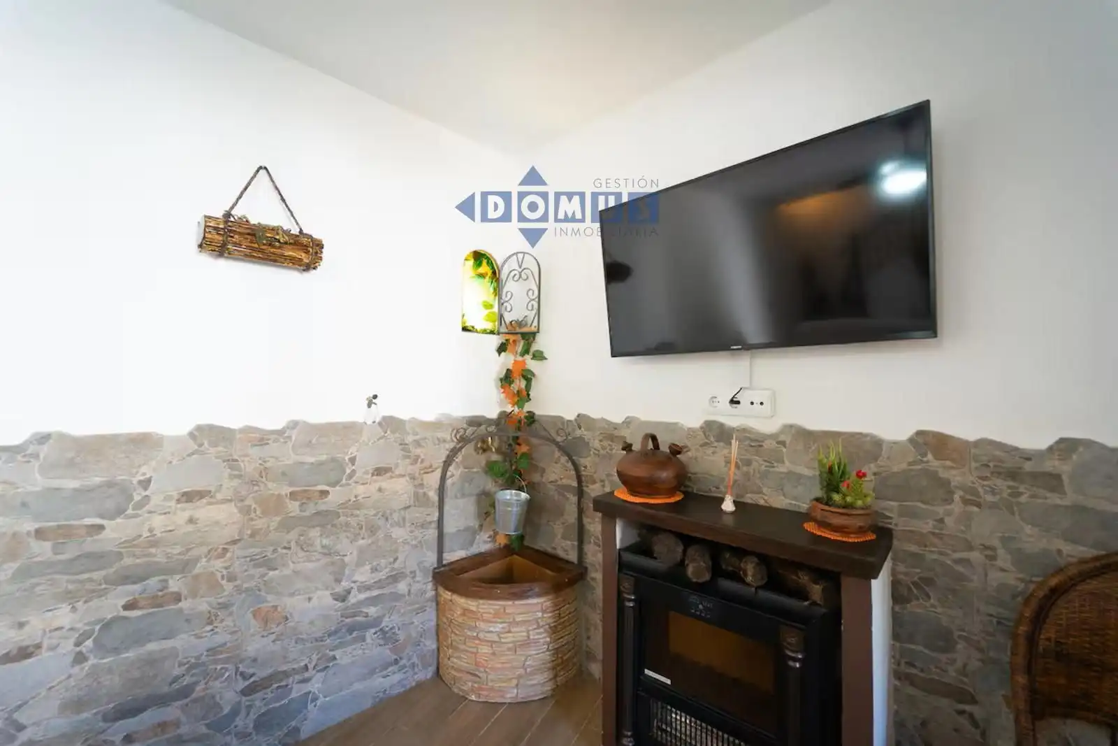Sala de estar de Casa o chalet en venta en Setenil de las Bodegas con Amueblado