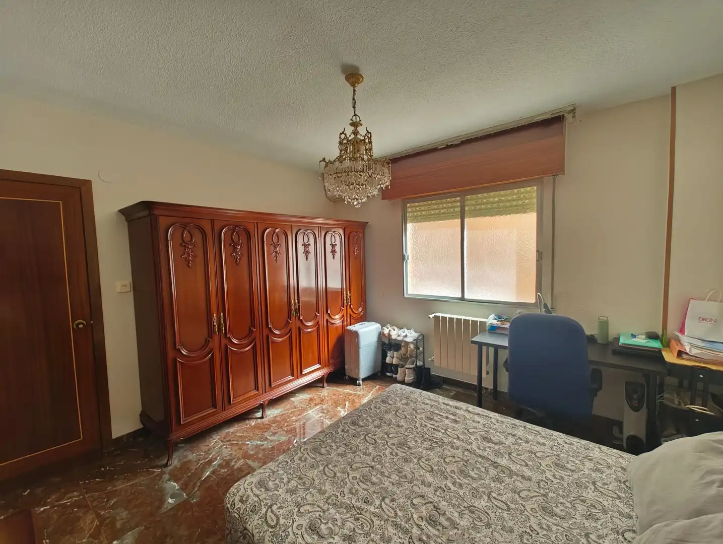 Bedroom of Flat for rent in Granada  with Air Conditioner, Heating and Furnished