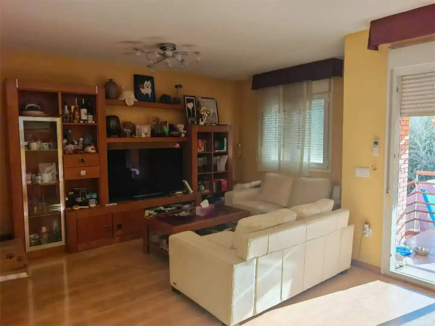 Living room of Houses for sale in Valdemoro  with Air Conditioner, Storage room and Furnished