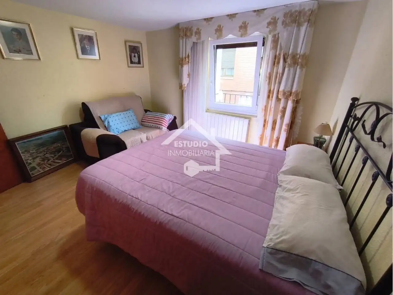 Bedroom of Houses for sale in Alesanco  with Heating, Private garden and Furnished