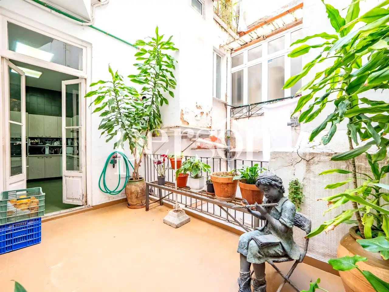 Flat with terrace for sale in calle d'Aparisi i Guijarro, imagen 45