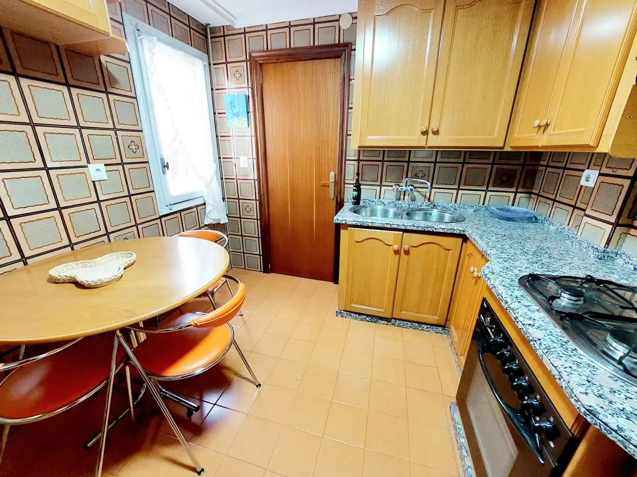Kitchen of Flat for rent in Elche / Elx  with Air Conditioner, Furnished and Balcony