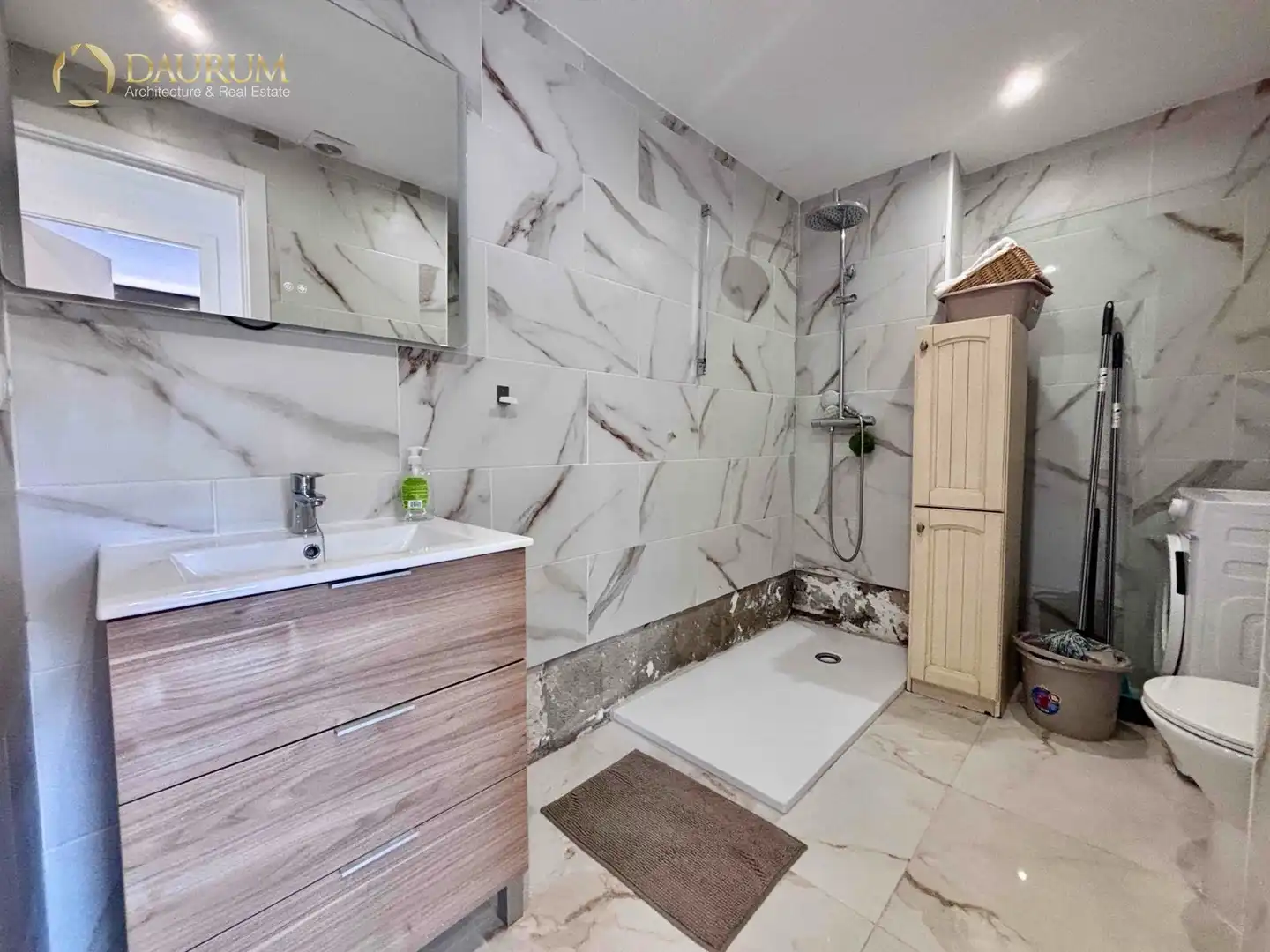 Baño de Piso en venta en Torremolinos con Aire acondicionado y Terraza