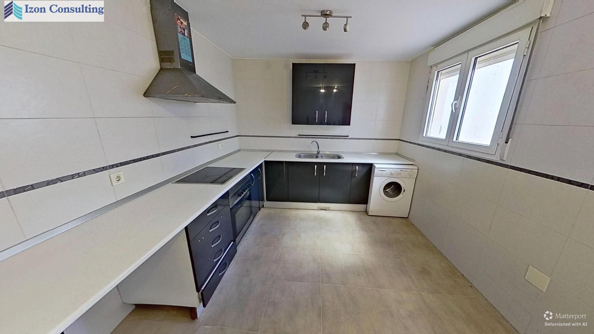 Cuina de Casa adosada en venda en La Gineta amb Aire condicionat, Calefacció i Parquet