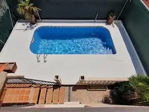 Piscina de Casa adosada en venda en Olías del Rey amb Aire condicionat, Calefacció i Jardí privat