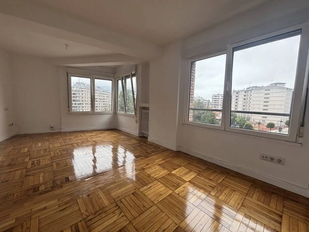 Flat for rent in Avenida Galicia, Buenavista