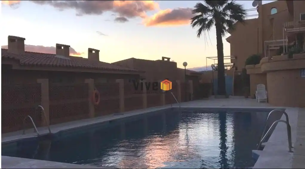 Piscina de Casa o chalet en venta en Estepona con Aire acondicionado, Jardín privado y Terraza