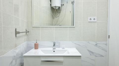 Foto 2 de Apartamento de alquiler en Valdeacederas,  Madrid Capital