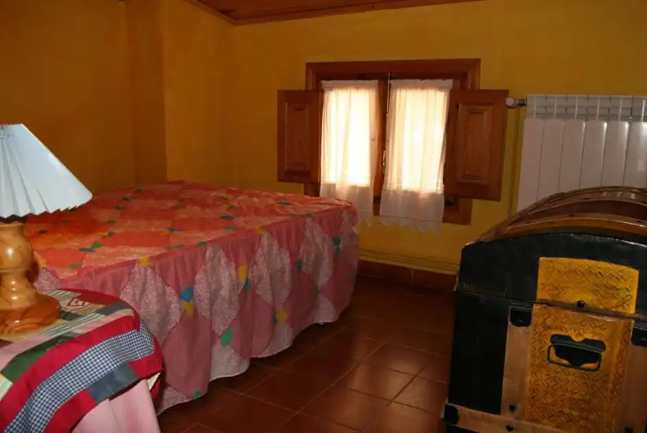 Habitación de Casa o chalet de alquiler en El Vallecillo con Calefacción, Amueblado y Horno