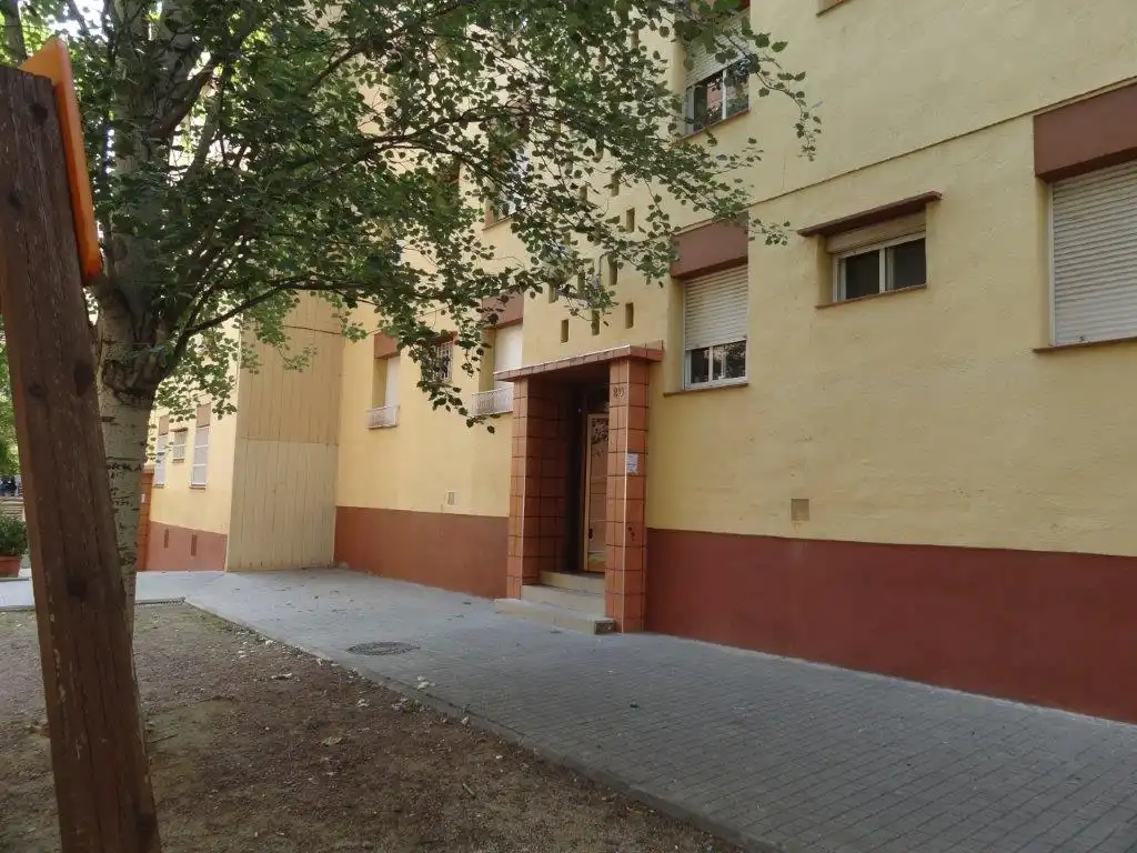 Exterior view of Flat for sale in Sabadell