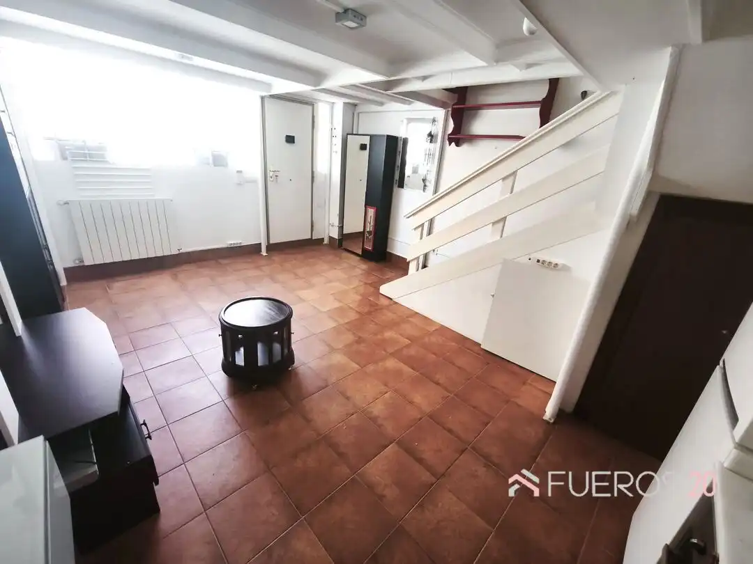 Piso en venta en Barakaldo  con Calefacción y Amueblado