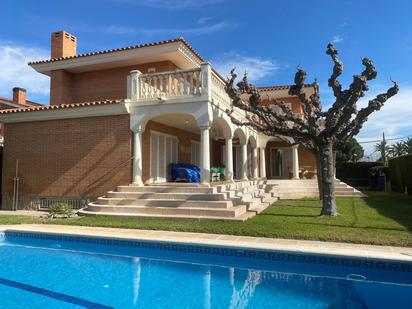 Jardí de Casa o xalet en venda en Cambrils amb Aire condicionat, Terrassa i Piscina