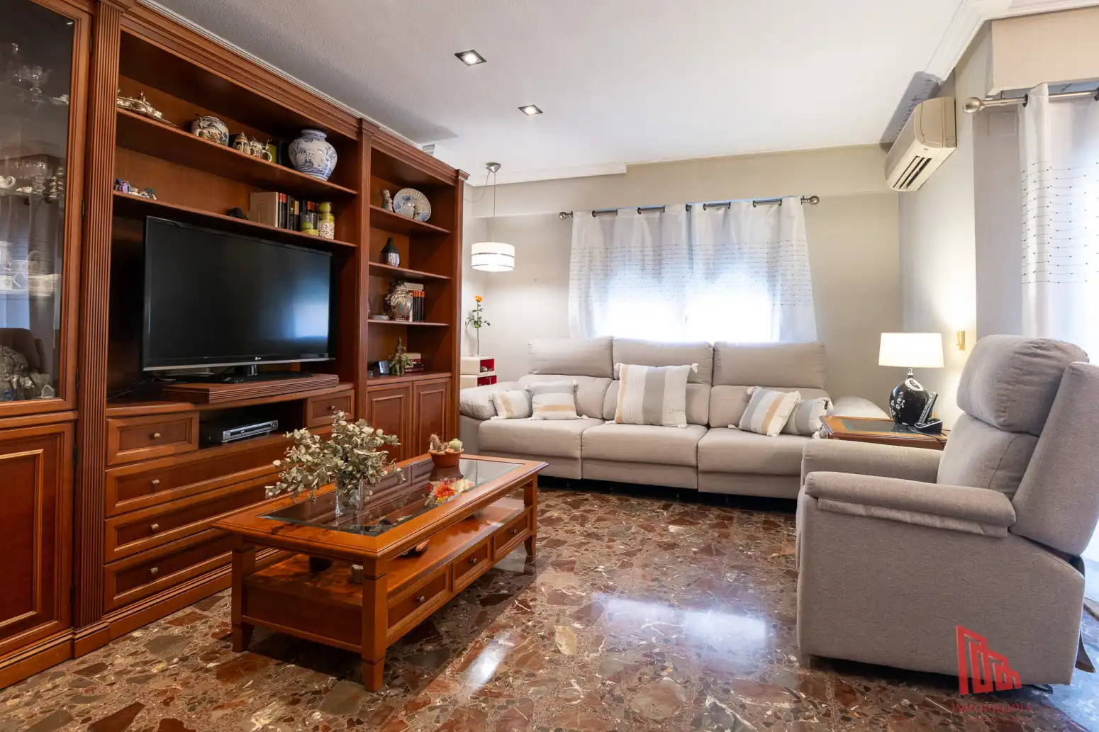 Sala d'estar de Pis en venda en Catarroja amb Aire condicionat, Calefacció i Jardí privat