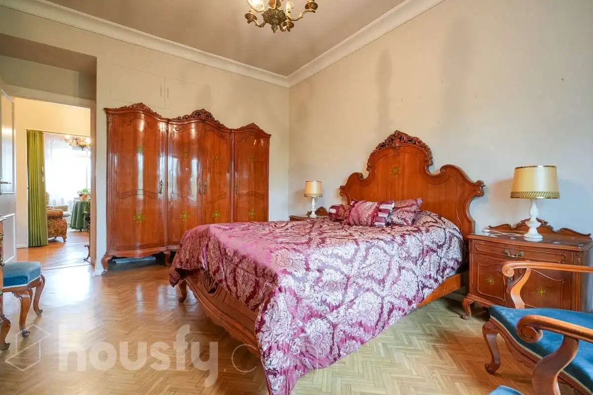 Dormitori de Pis en venda en Madrid amb Calefacció, Parquet i Terrassa