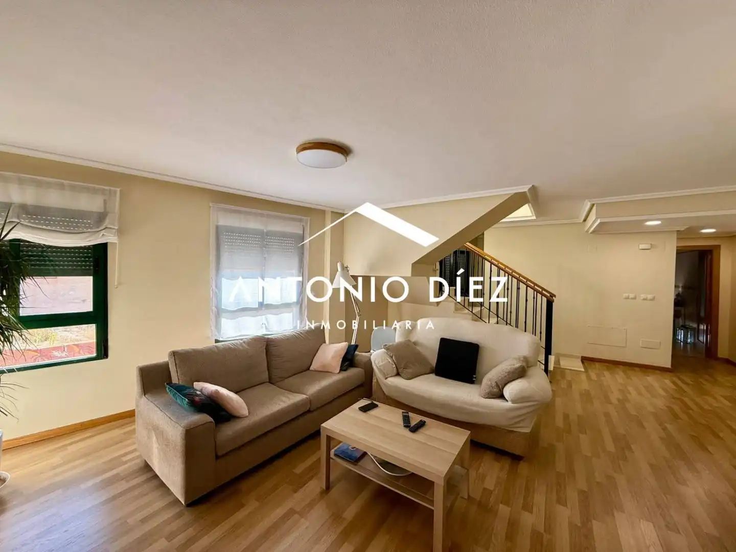 Sala de estar de Casa o chalet de alquiler en Aspe con Parquet y Terraza