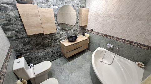 Foto 3 de Piso en venta en Calle María Teresa Gil de Gárate, 77, Jesuitas, Logroño
