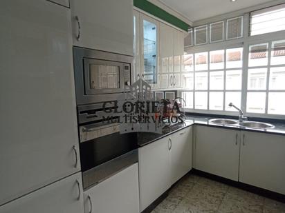 Kitchen of Flat for sale in Vigo   with Heating, Parquet flooring and Storage room