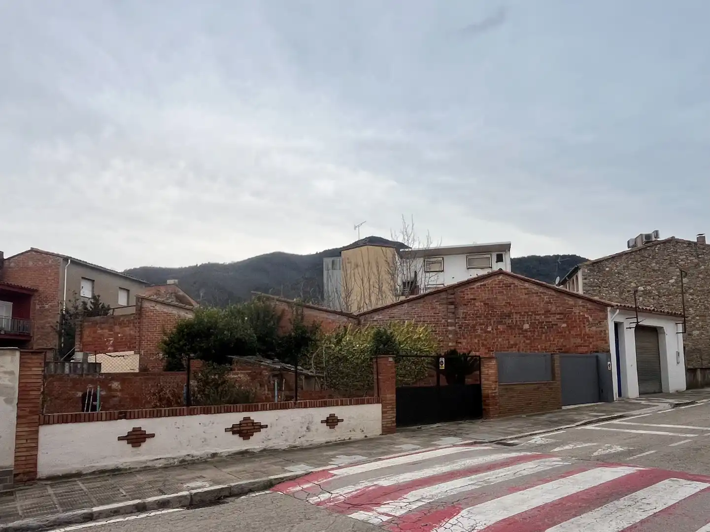 Vista exterior de Casa o xalet en venda en La Cellera de Ter amb Jardí privat i Terrassa