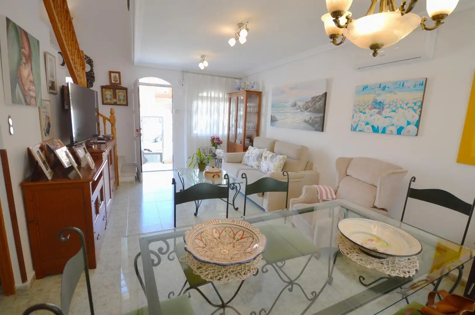 Sala de estar de Casa o chalet en venta en Torrevieja con Aire acondicionado, Calefacción y Terraza
