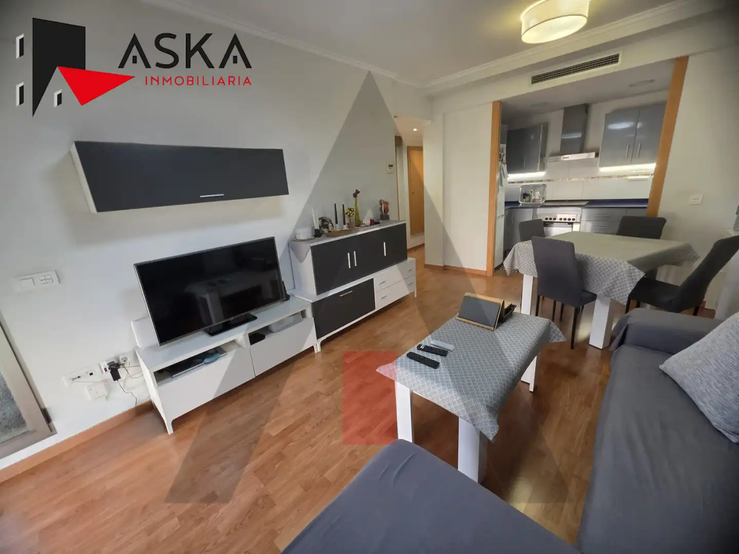 Sala d'estar de Pis en venda en Paiporta amb Aire condicionat i Traster