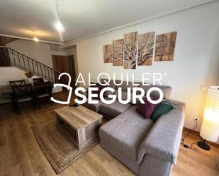 Living room of House or chalet to rent in Aldeamayor de San Martín  with Heating, Terrace and Storage room