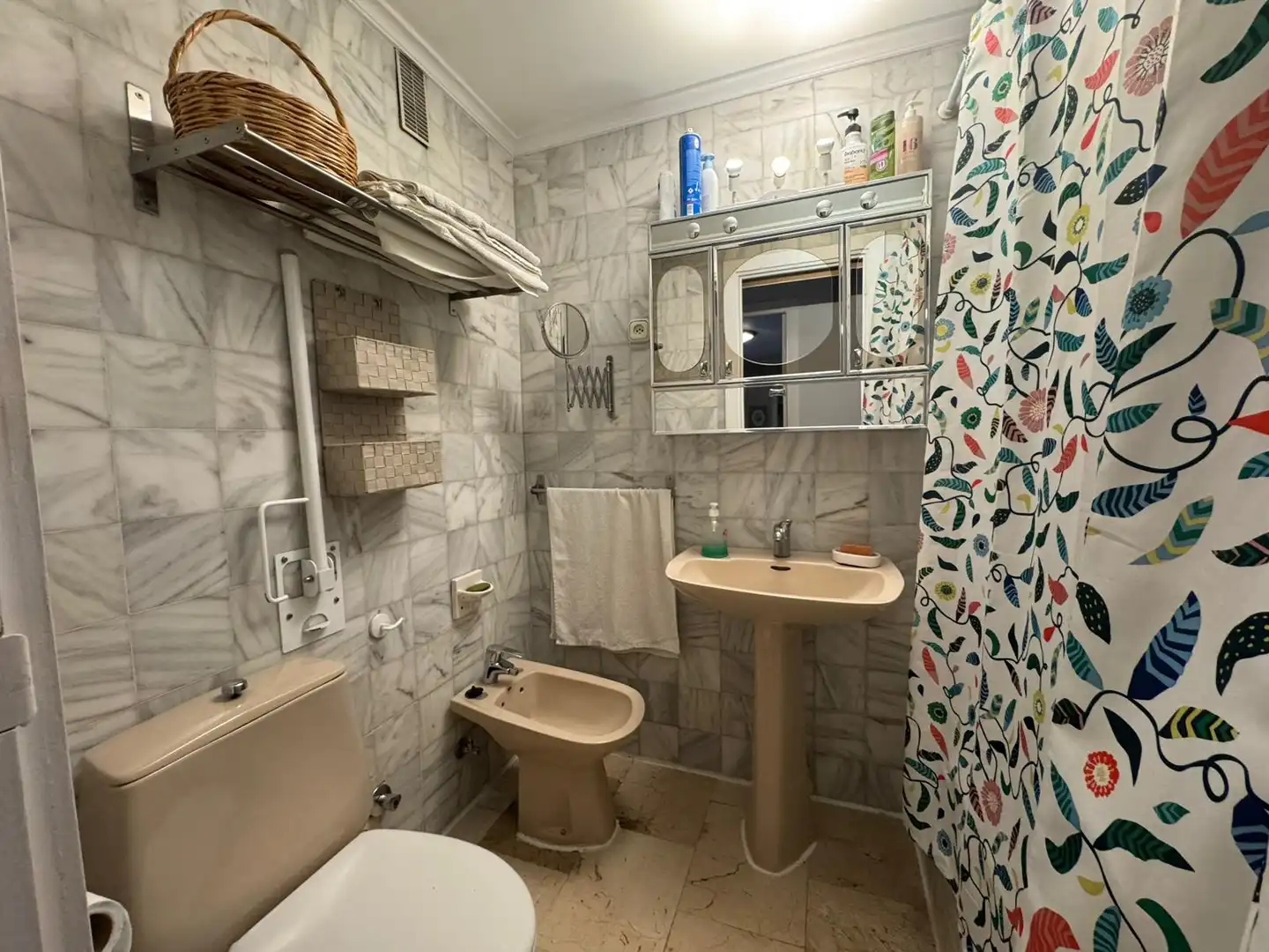 Bathroom of Flat for sale in Sevilla  with Terrace, Storage room and Balcony