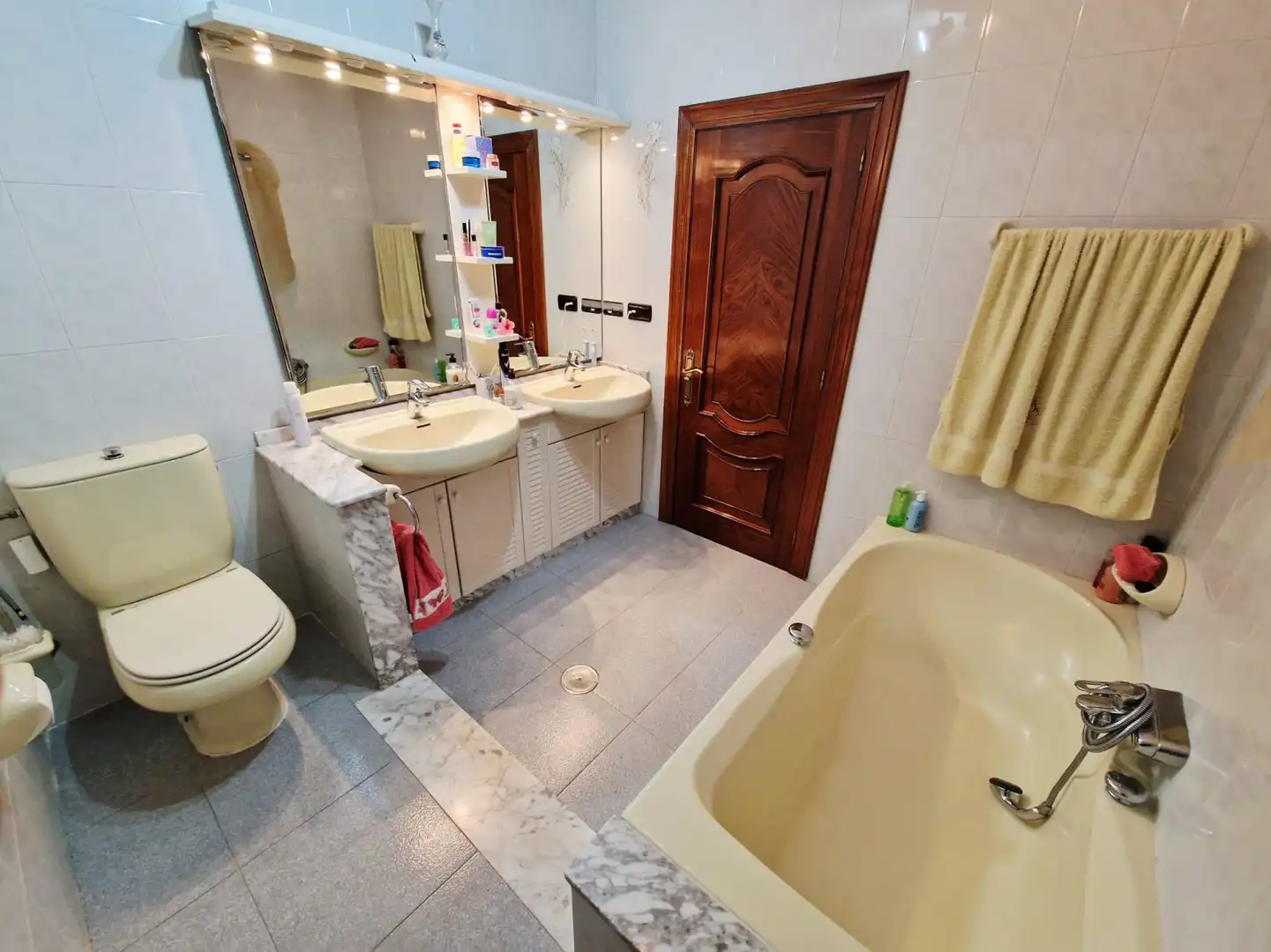 Baño de Casa o chalet en venta en Castrillón con Calefacción, Terraza y Trastero