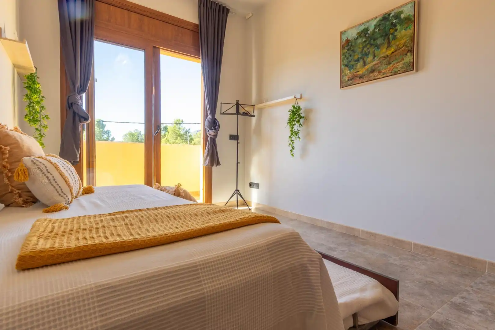 Dormitori de Casa o xalet en venda en Mont-roig del Camp amb Calefacció, Jardí privat i Terrassa