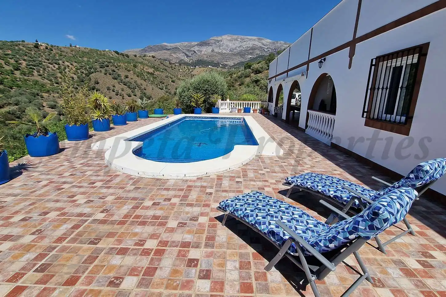Casa amb piscina en venda a Sedella, imagen 2