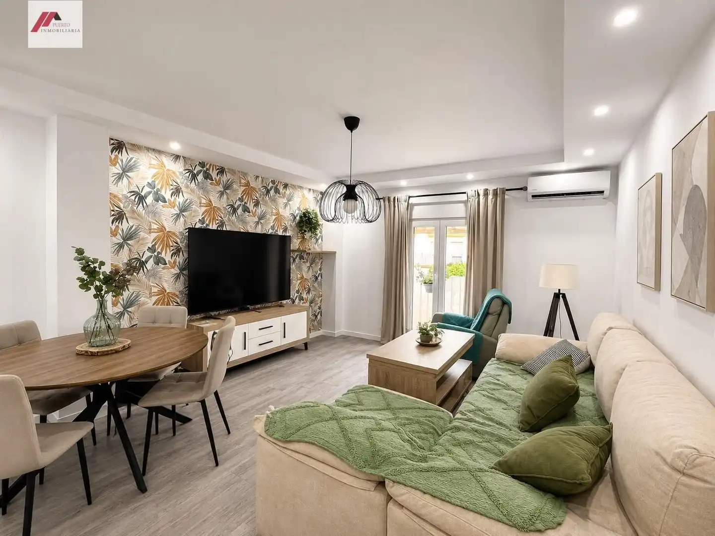 Sala de estar de Piso en venta en El Puerto de Santa María con Aire acondicionado y Amueblado