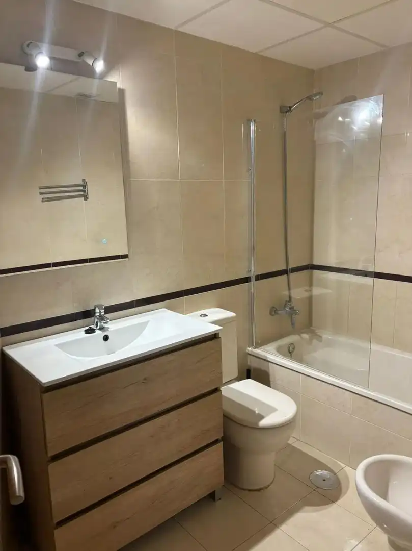 Baño de Piso en venta en Torre de Benagalbón