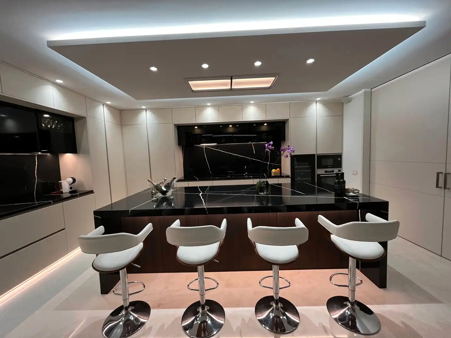 Chalet con terraza en venta en Avenida Grecia 51, imagen 8