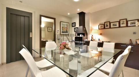 Foto 2 de Casa o chalet en venta en Poetessa Caparà, Sant Pere Nord, Barcelona