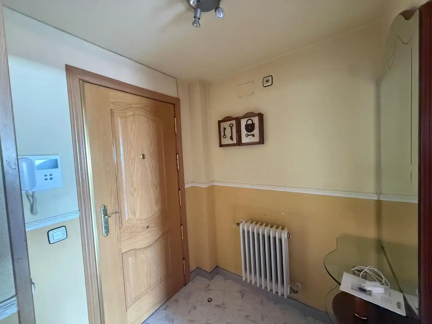 Flat for sale in Parla  with Terrace and Balcony