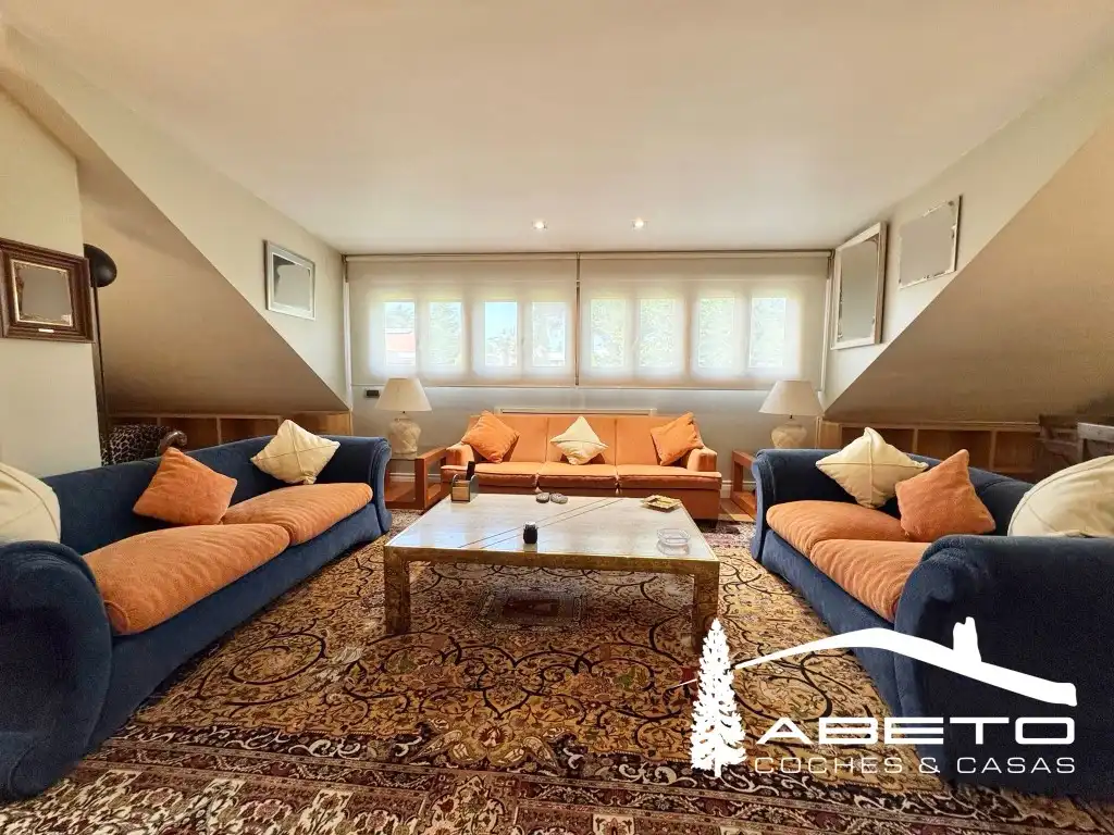 Sala de estar de Casa o chalet en venta en Madrid