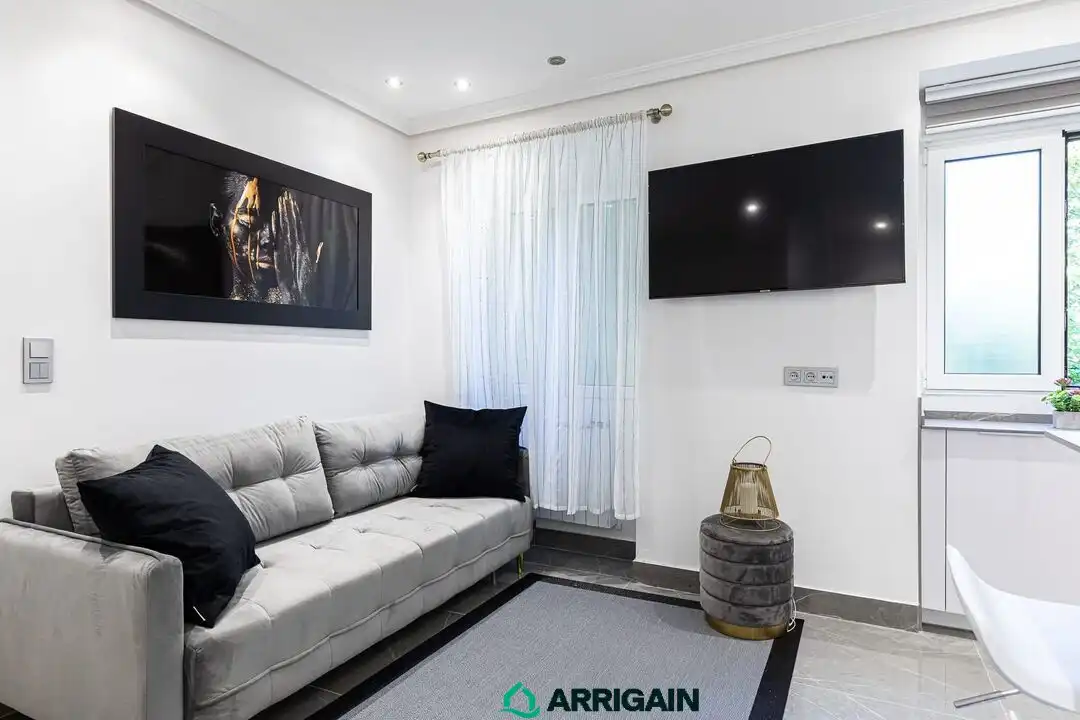 Sala de estar de Piso en venta en Donostia - San Sebastián 