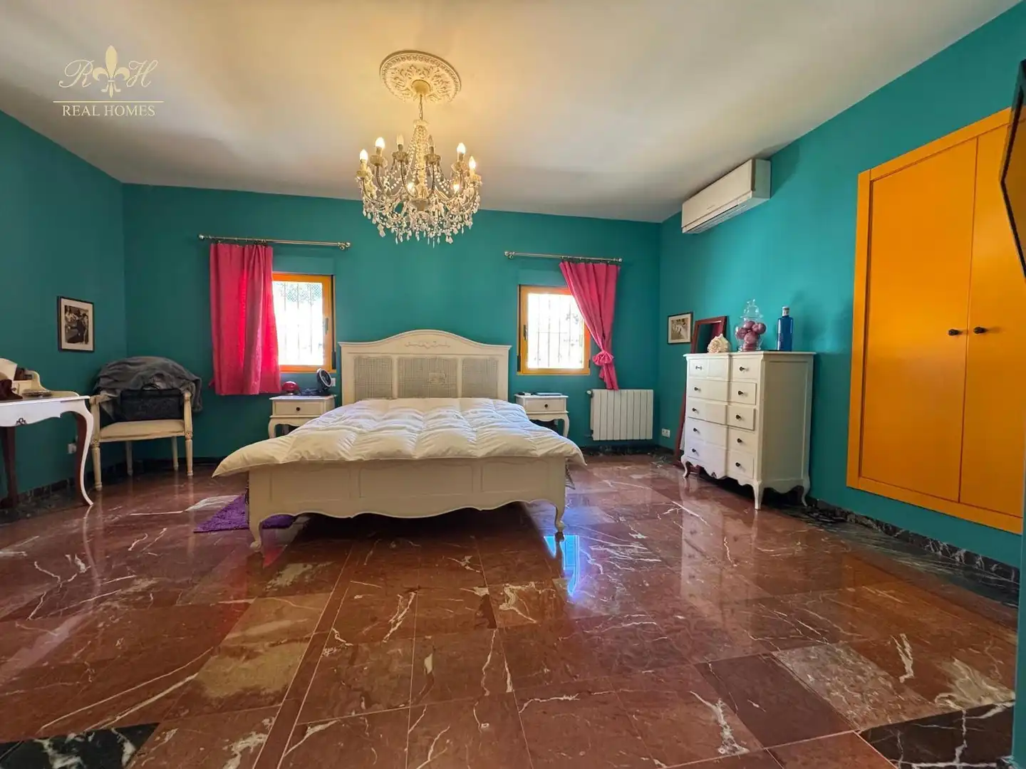Bedroom of Houses for sale in Benidorm  with Air Conditioner and Terrace