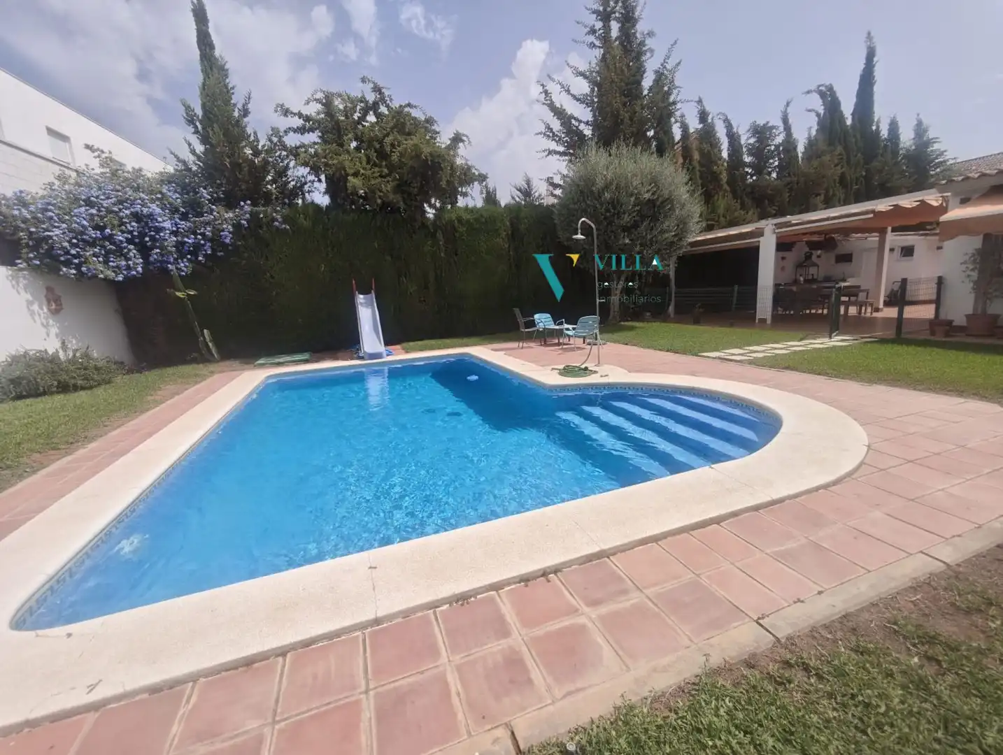 Piscina de Casa o xalet en venda en Alcalá de Guadaira amb Aire condicionat