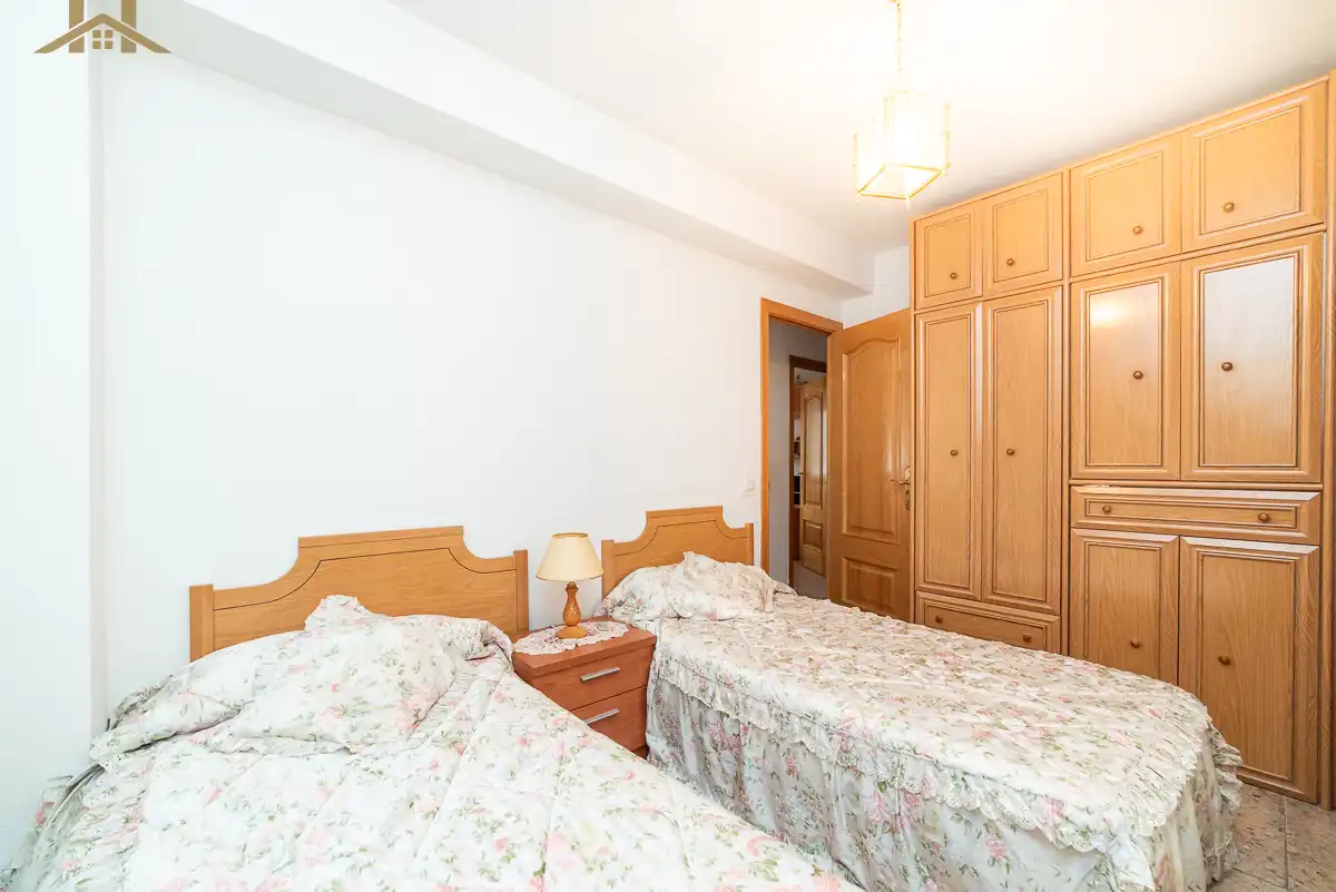 Habitación de Piso en venta en Móstoles con Aire acondicionado y Calefacción