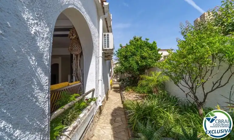 Casa amb piscina en venda a Calle Peni, imagen 42