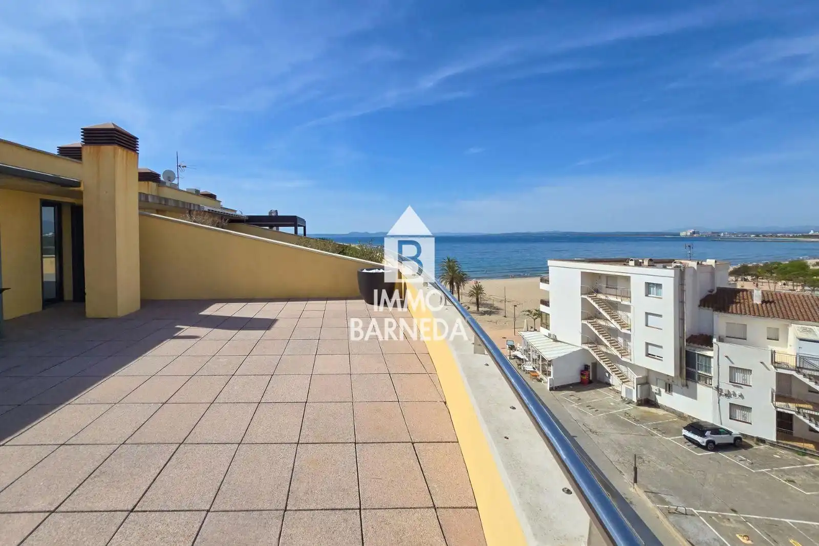 Exterior view of Flat for sale in Roses  with Air Conditioner, Heating and Terrace
