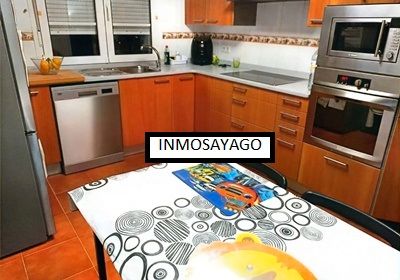 Casa adosada en venda a Barrio Abajo, 1005, Igollo