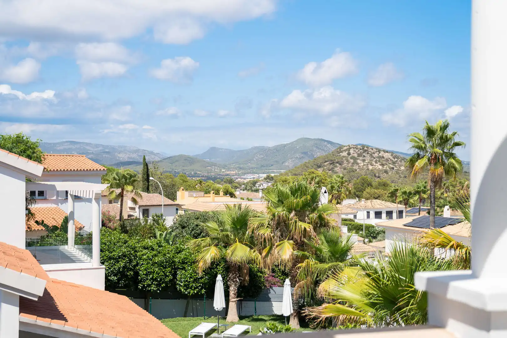 Vista exterior de Casa o xalet en venda en Calvià amb Aire condicionat i Calefacció