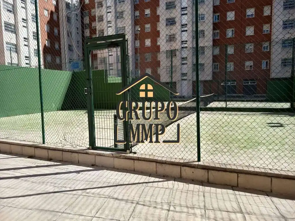 Parking de Piso en venta en Murcia con Amueblado