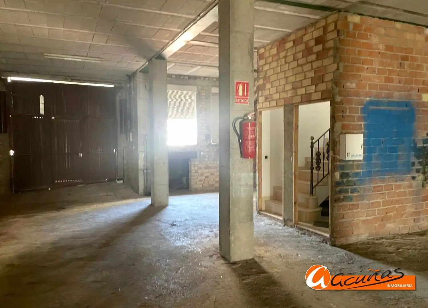 Casa adosada en venta en Gilena con Terraza y Trastero