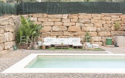 Piscina de Casa o xalet en venda en Sant Esteve Sesrovires amb Calefacció, Jardí privat i Parquet