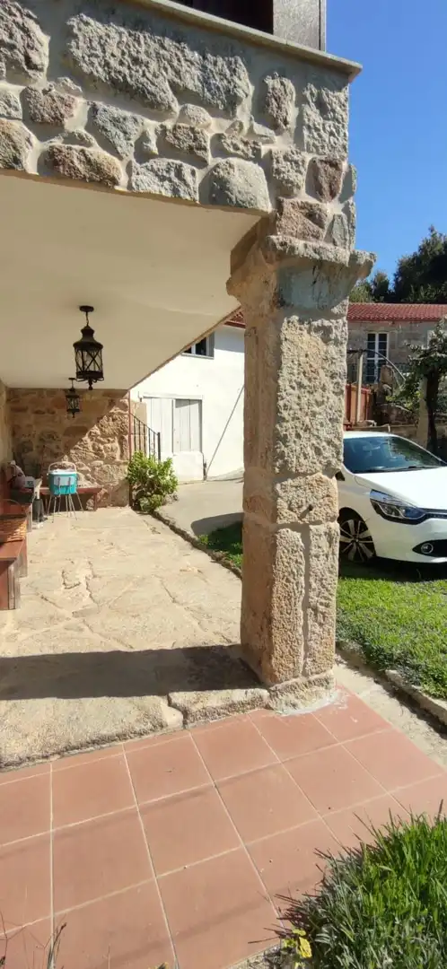 Vista exterior de Casa o xalet en venda en Crecente amb Jardí privat i Moblat